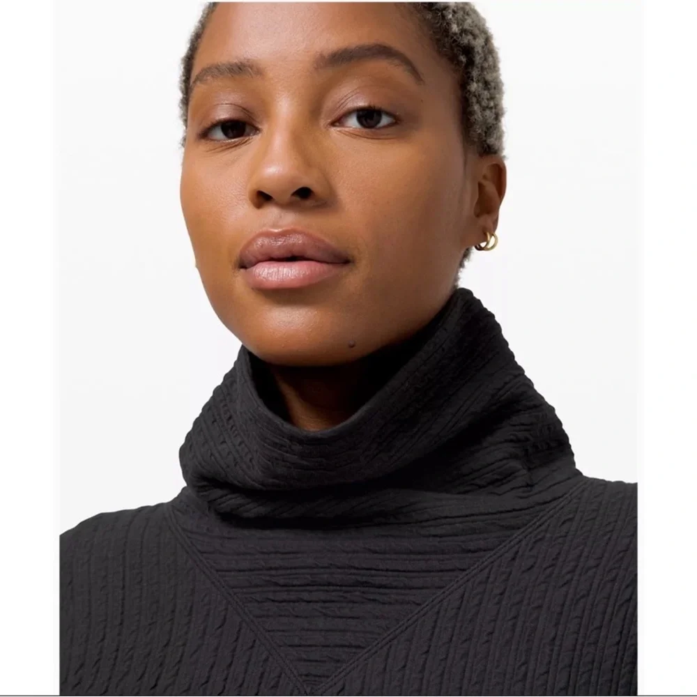 Lululemon Retreat Yourself Pullover – Heathered Gray High‎ Neck